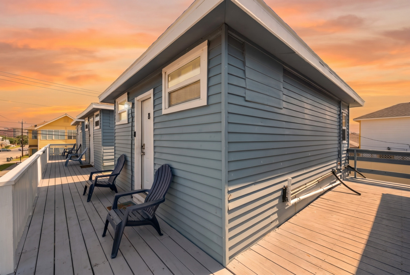 Book today and come relax on the charming porch