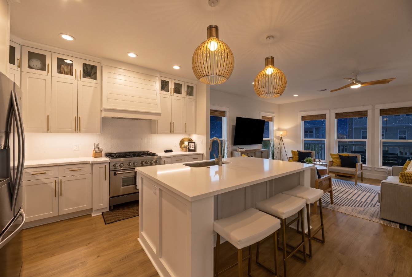 From snacks to feasts, this kitchen has you covered