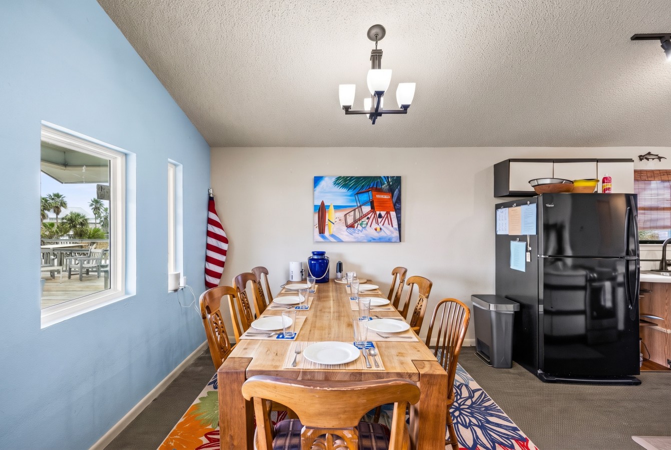 This dining area is located off the kitchen