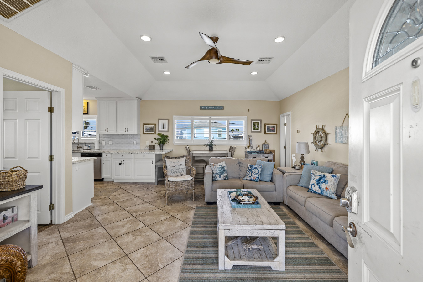 Gather with family and friends in this bright and airy space