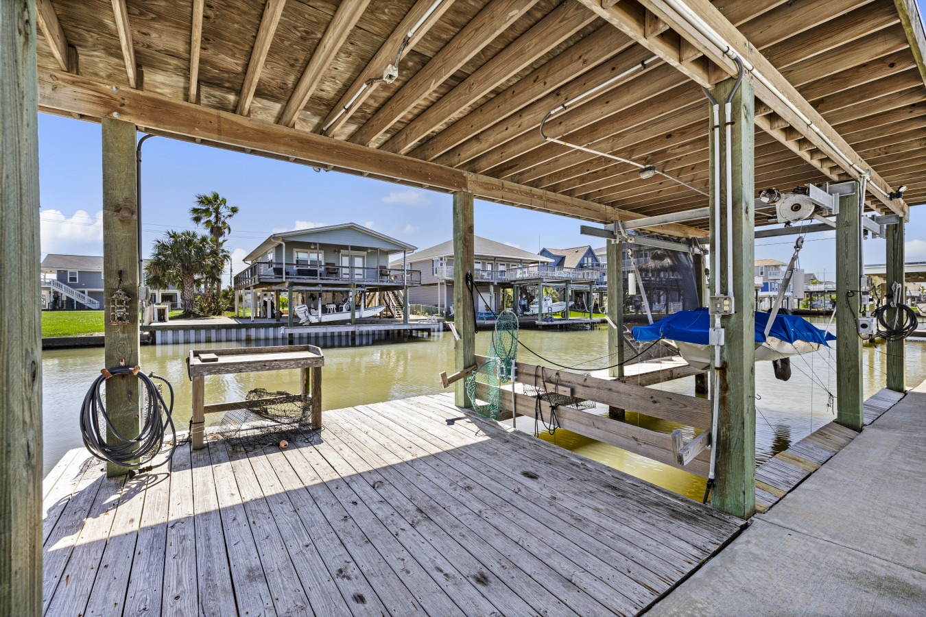 Ideal setup for boating, fishing, and waterfront fun