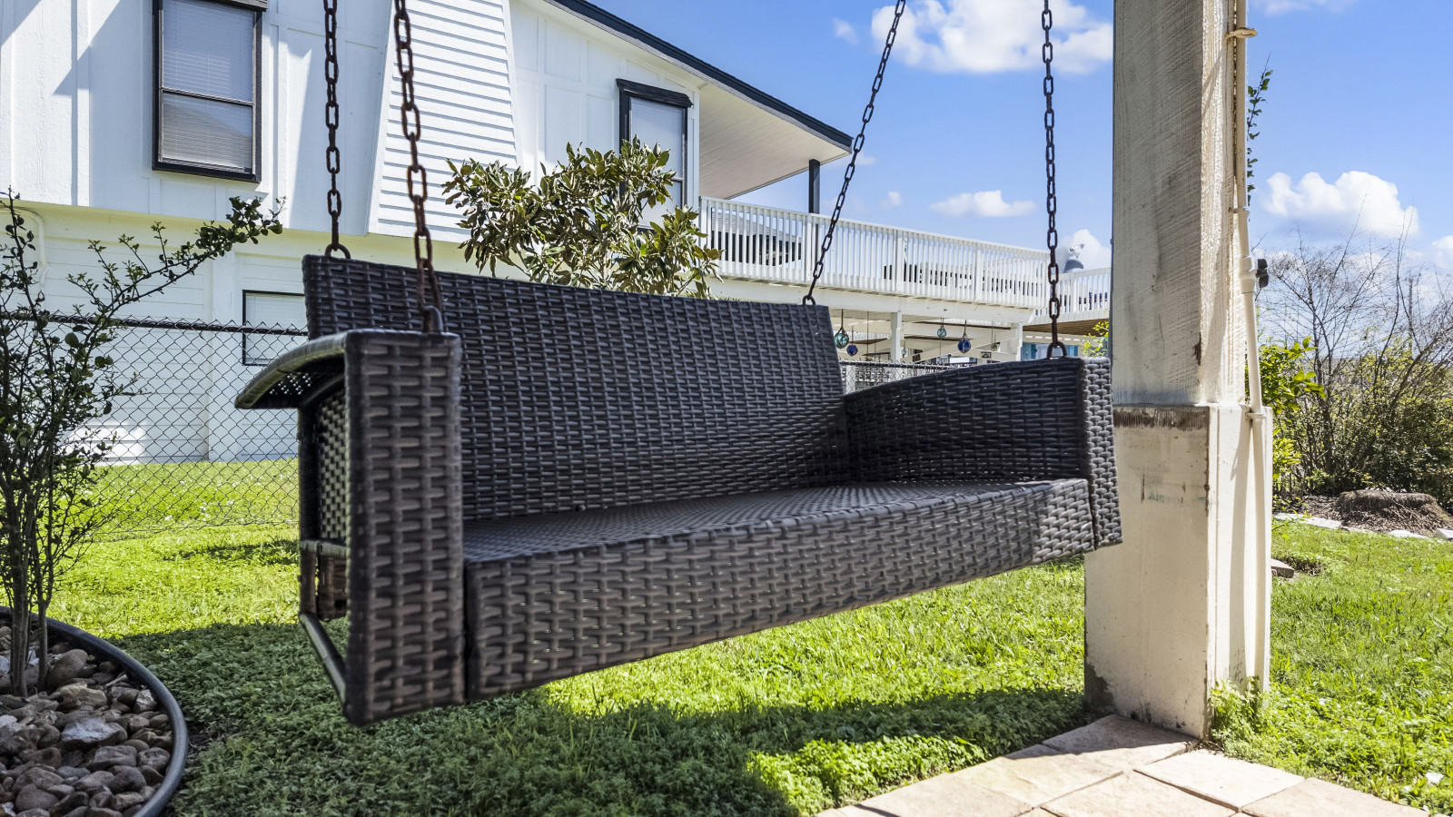 The perfect spot to enjoy peaceful waterfront breezes
