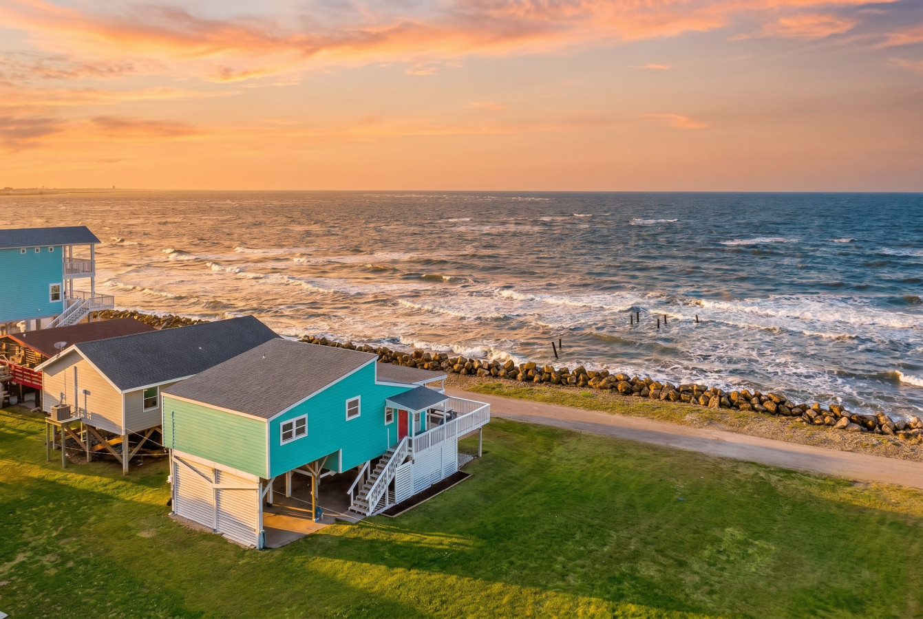 Edgewater Bungalow 6