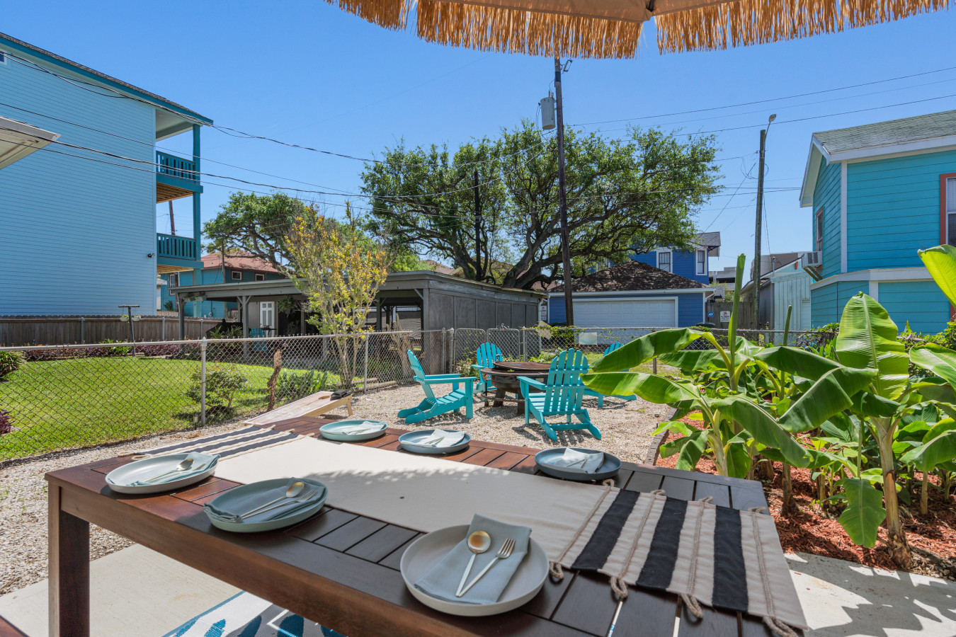 Unwind and dine al fresco on the sunny patio