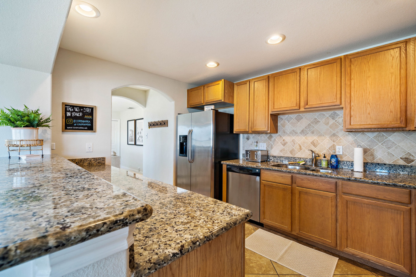 A kitchen perfect for preparing meals for the family!