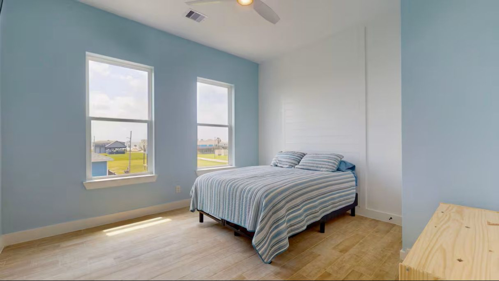 This bedroom has a queen-sized bed