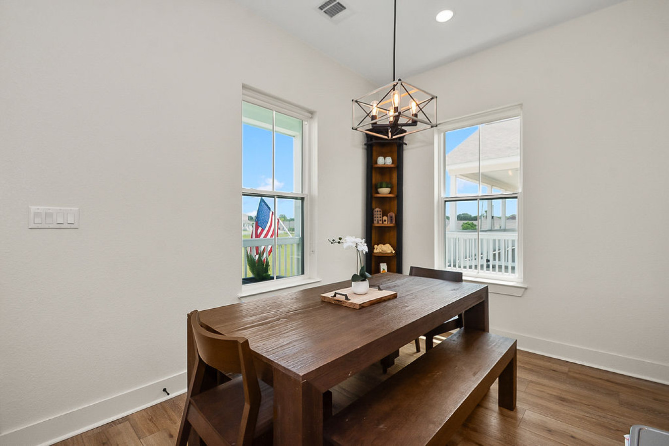 Create lasting memories around the dining table