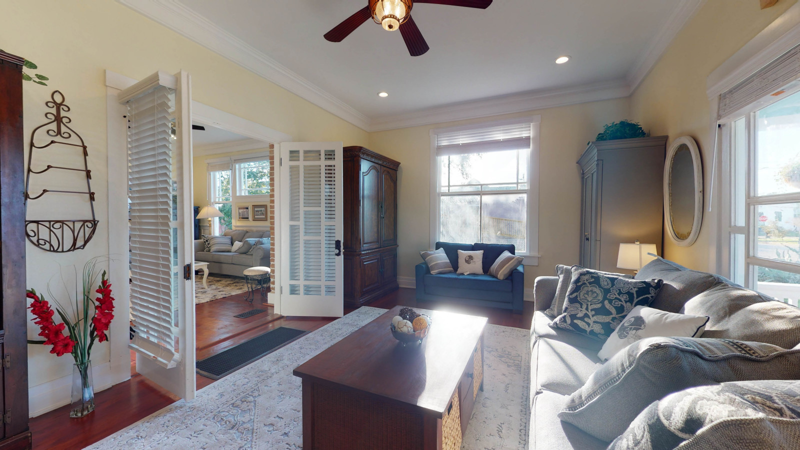 Share laughter & conversation in this inviting space