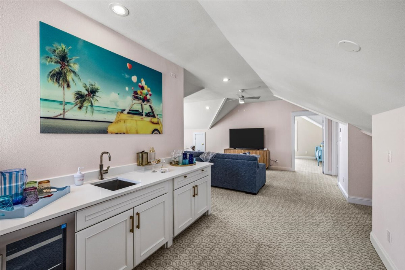 Your own wet bar conveniently located in the upstairs lounge