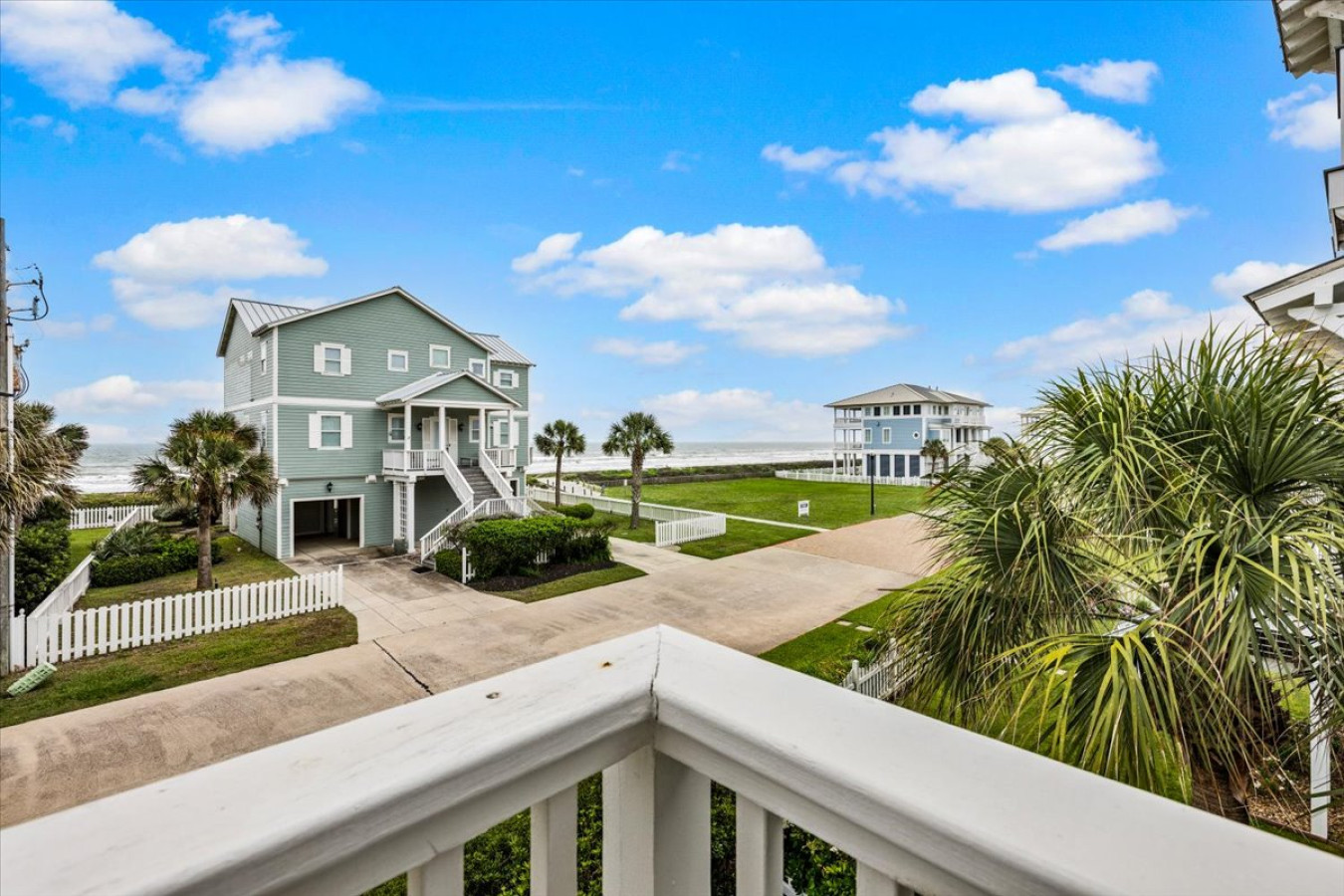 Welcome to your BeachBox vacation paradise