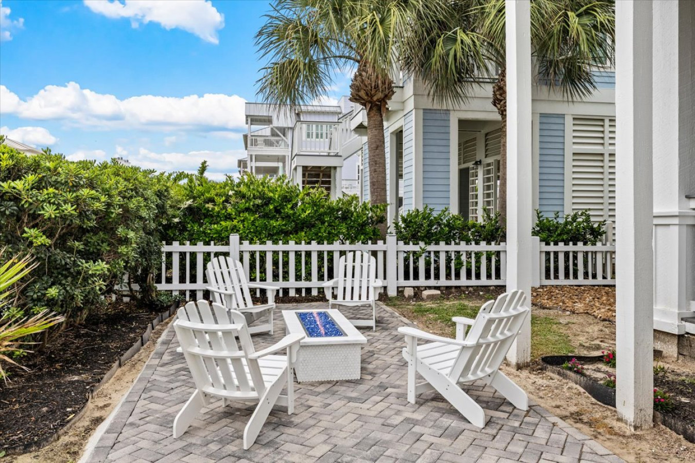 Enjoy s'mores & laughter by the crackling fire pit