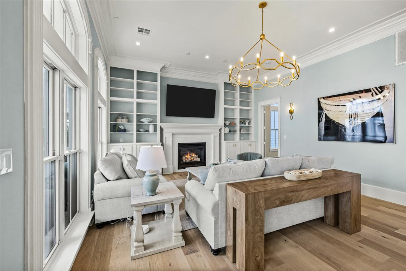 Share laughter & conversation in this inviting space