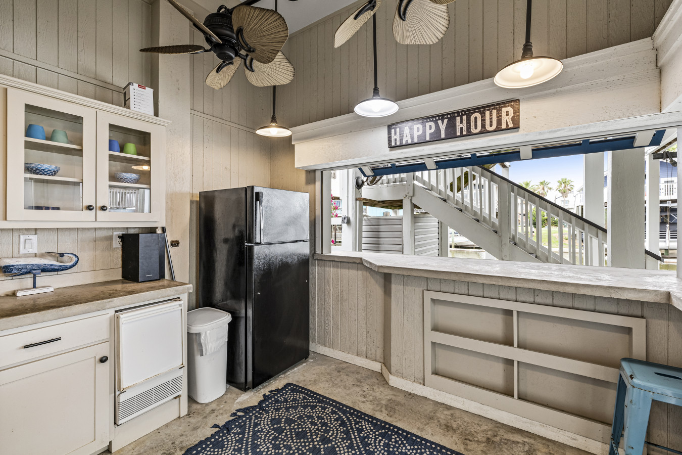 Endless possibilities await in this bonus kitchen space