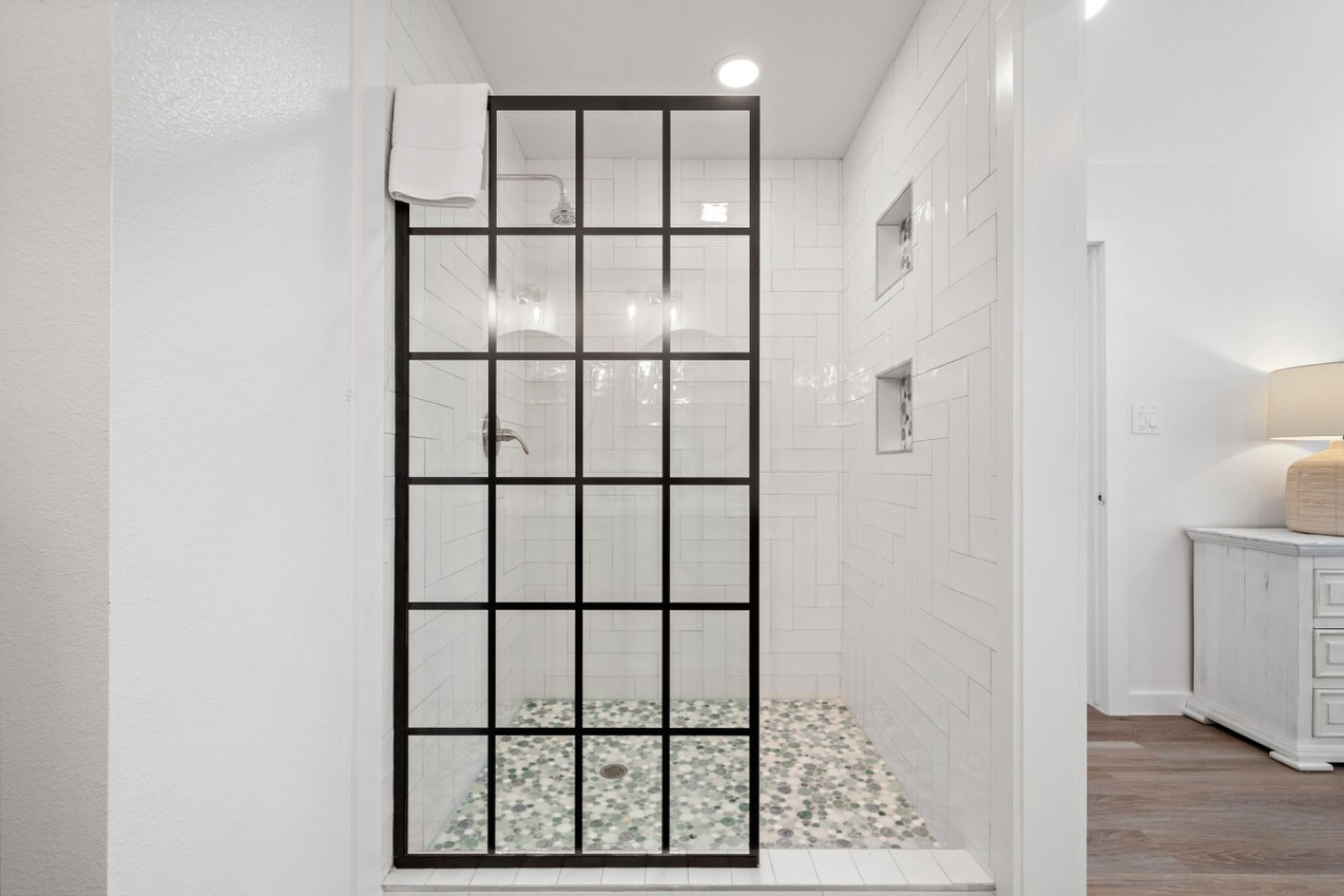 Another angle of the bathroom