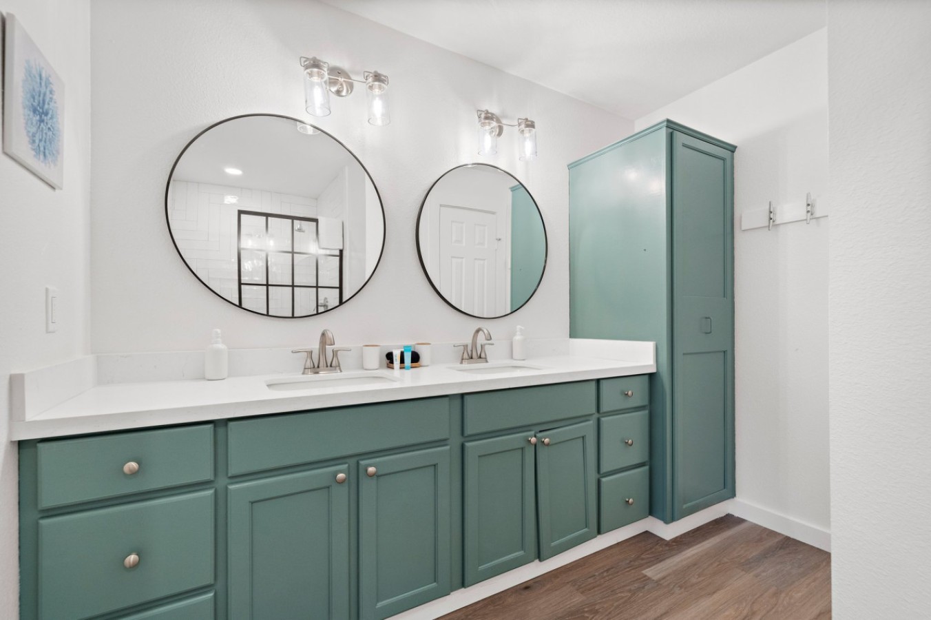 A luxurious bathroom ready for you to enjoy