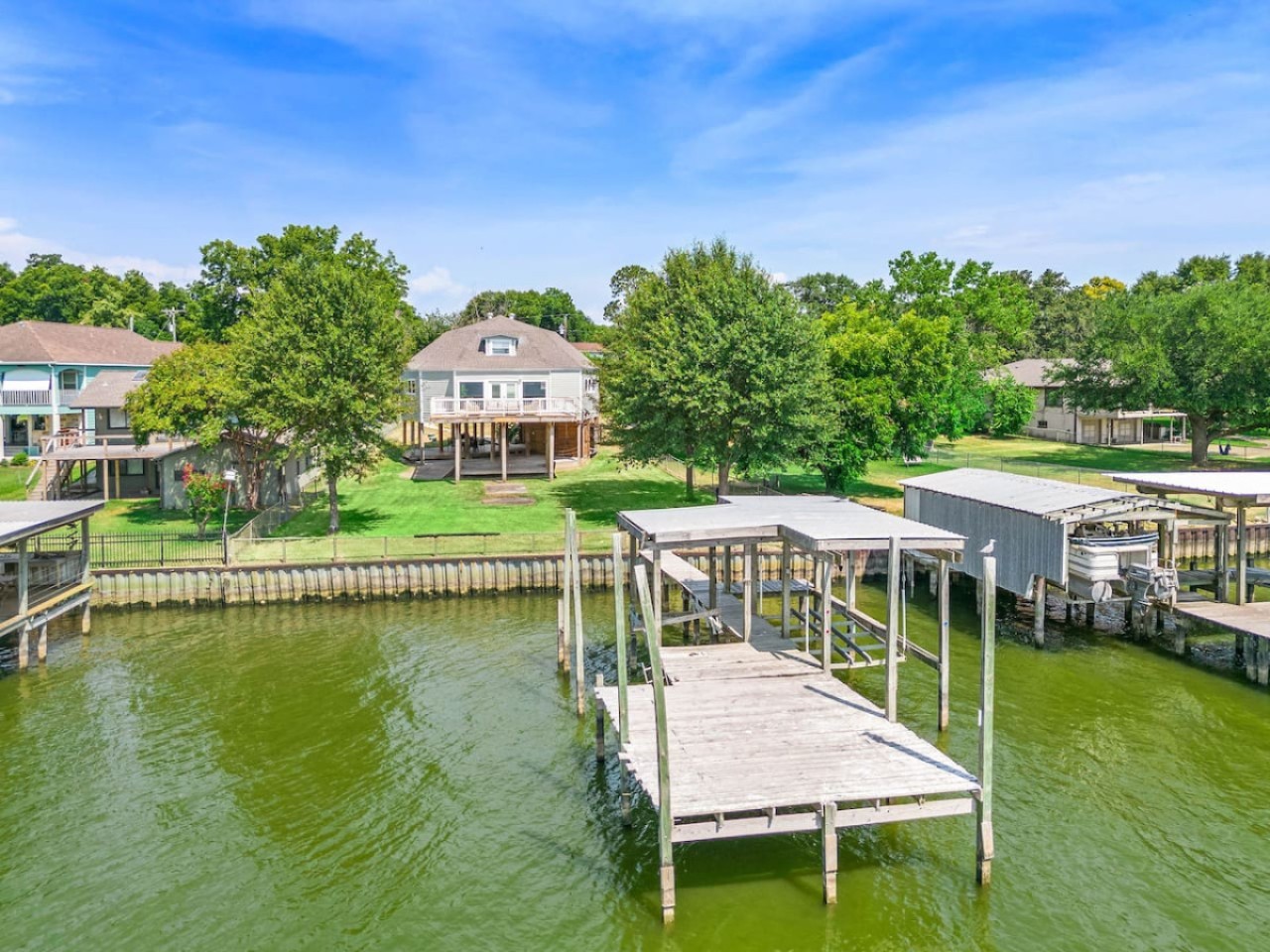 Escape the ordinary with endless waterfront fun
