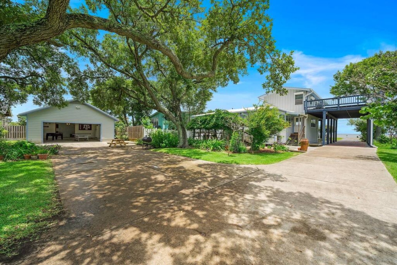 Ample space for family fun in the sunshine