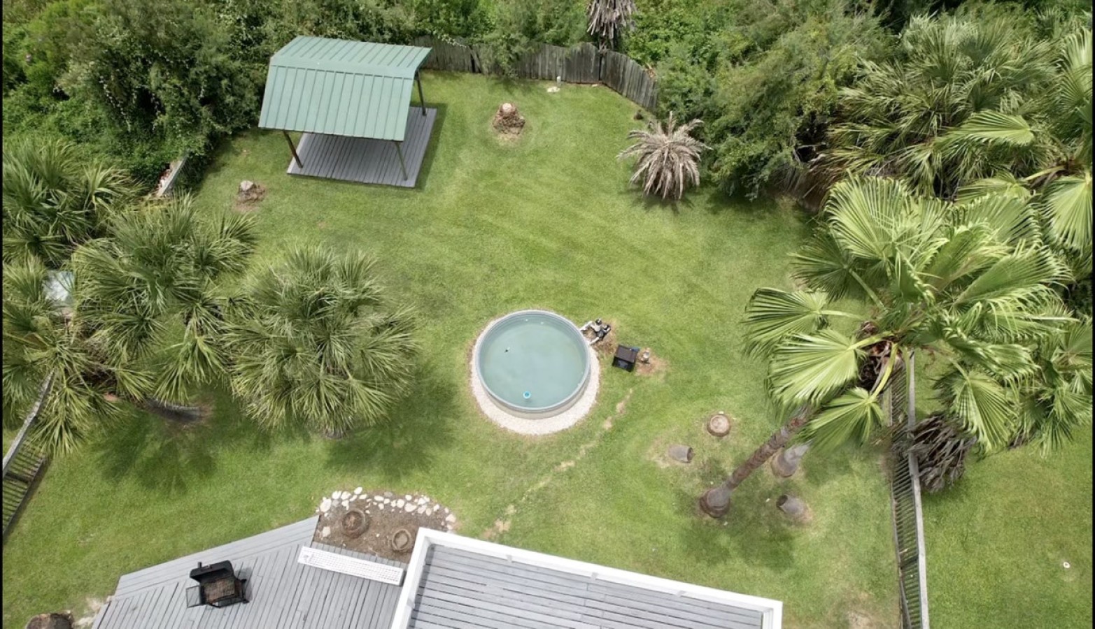 Enjoy laughter & games in this expansive yard