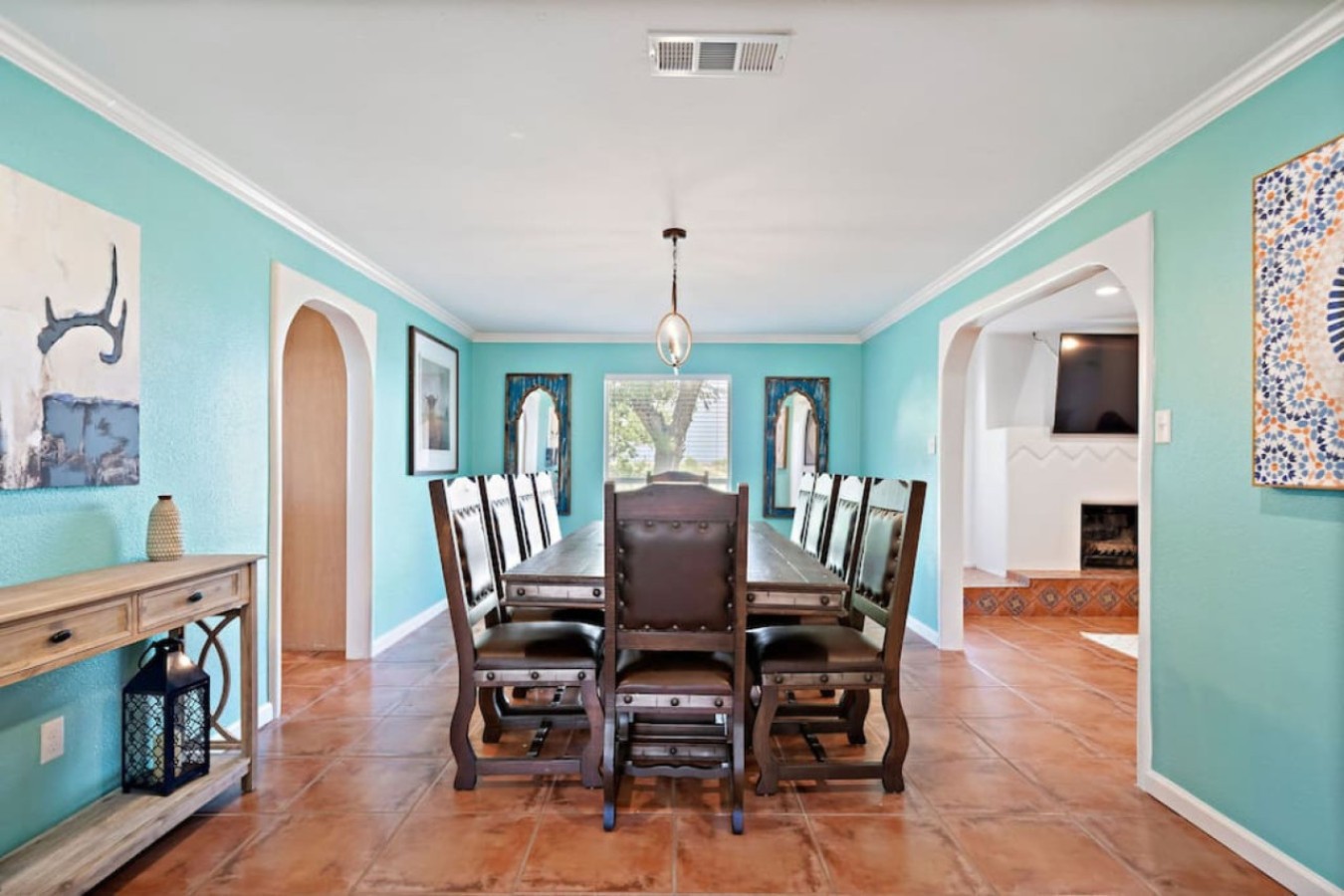 This dining area is located off the kitchen