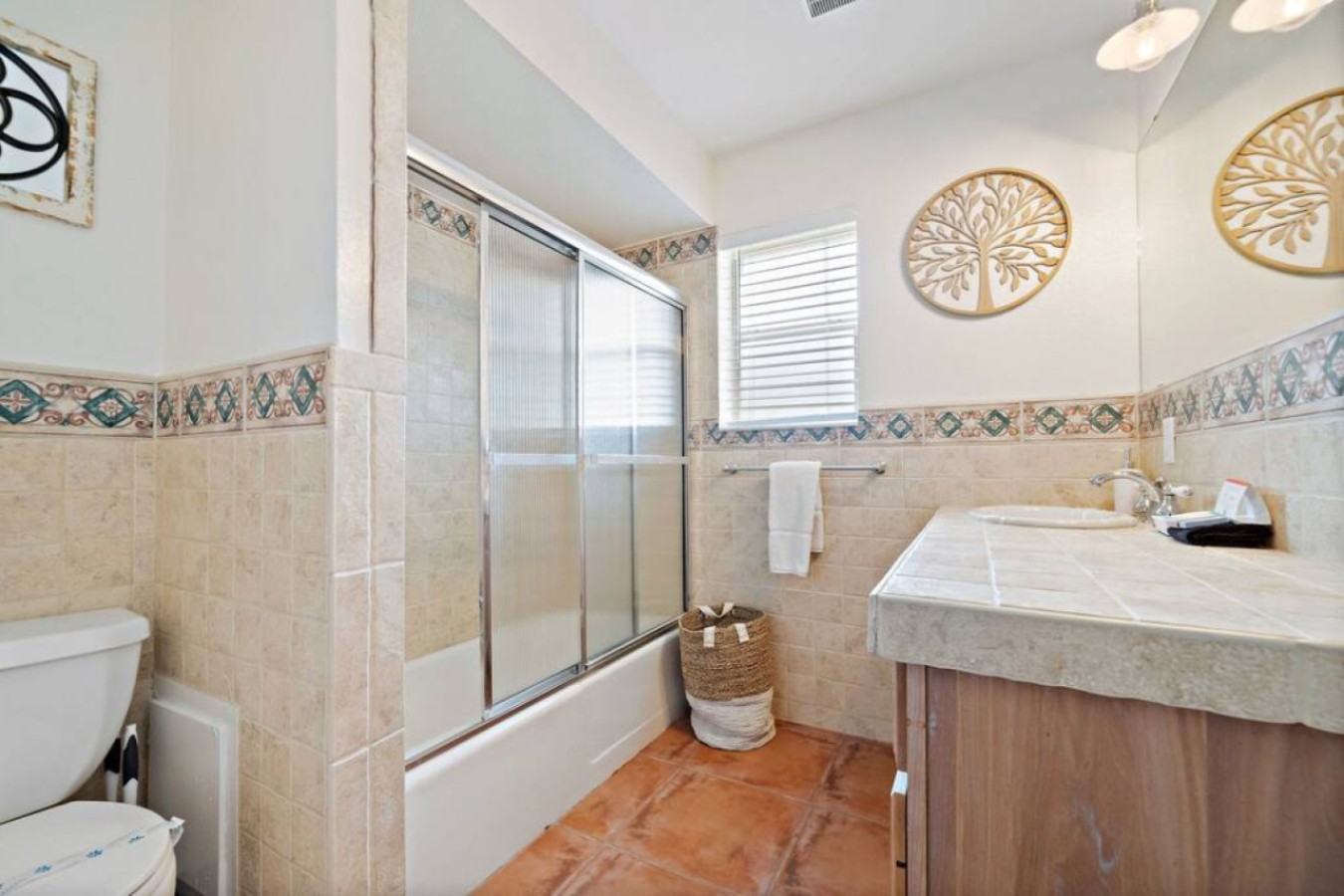 A luxurious bathroom ready for you to enjoy