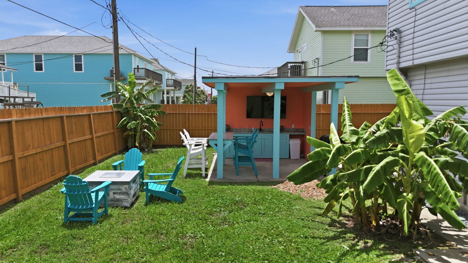 Everything you need for the ultimate backyard hangout