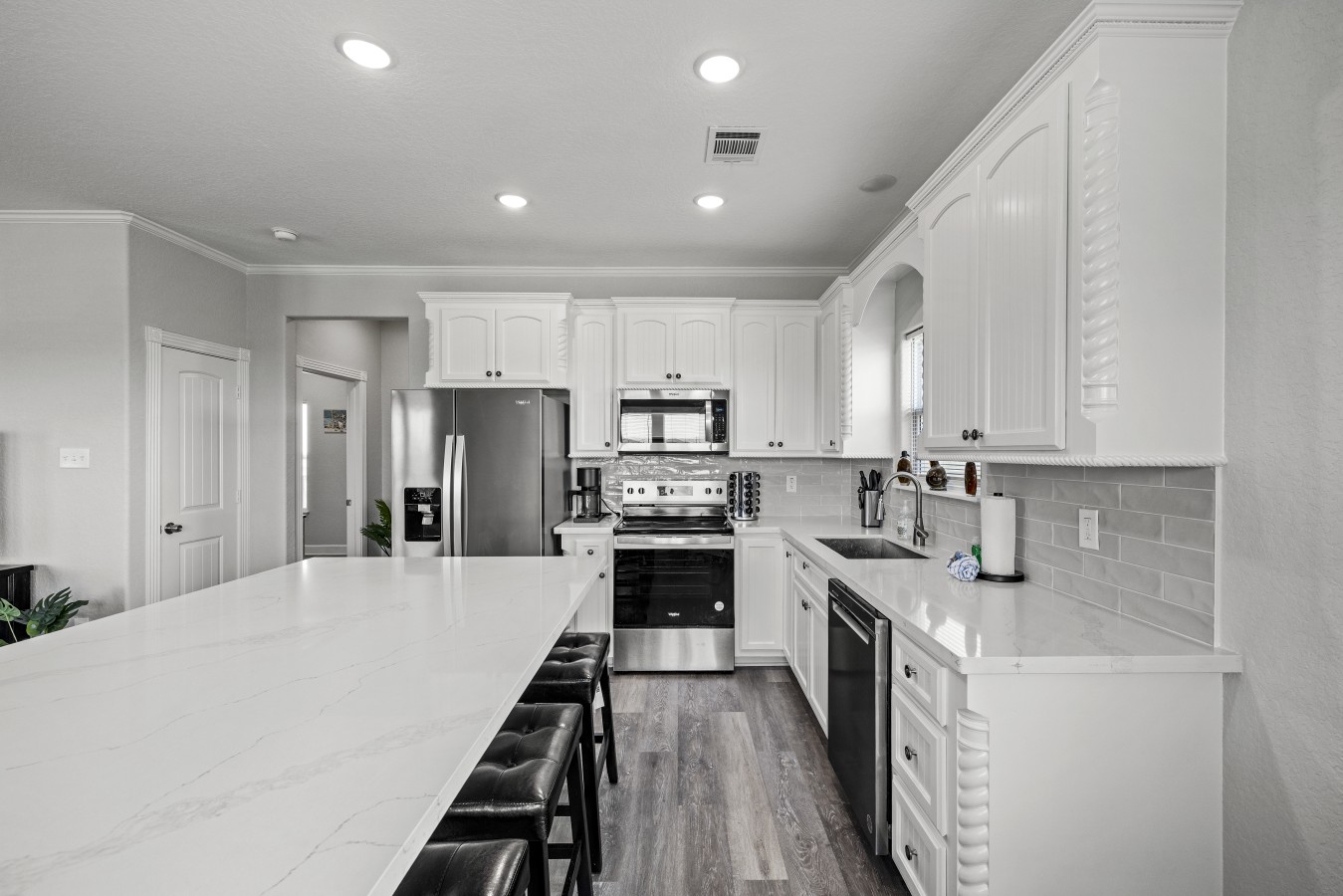 A kitchen perfect for preparing meals for the whole family