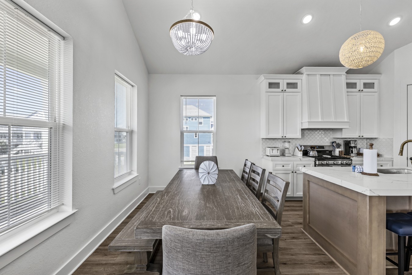 This dining area is located off the kitchen