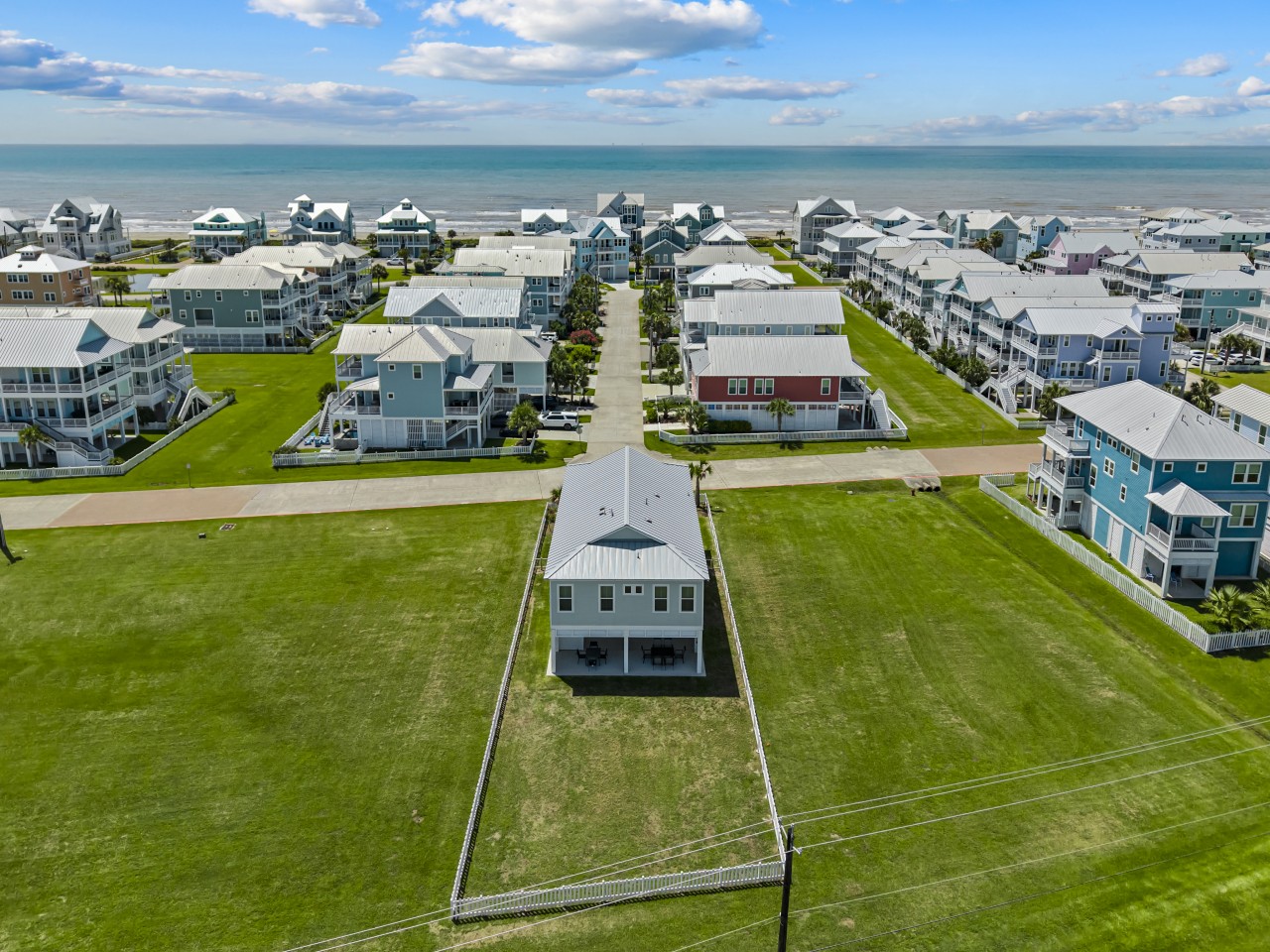 Just steps from the beach & everything you need