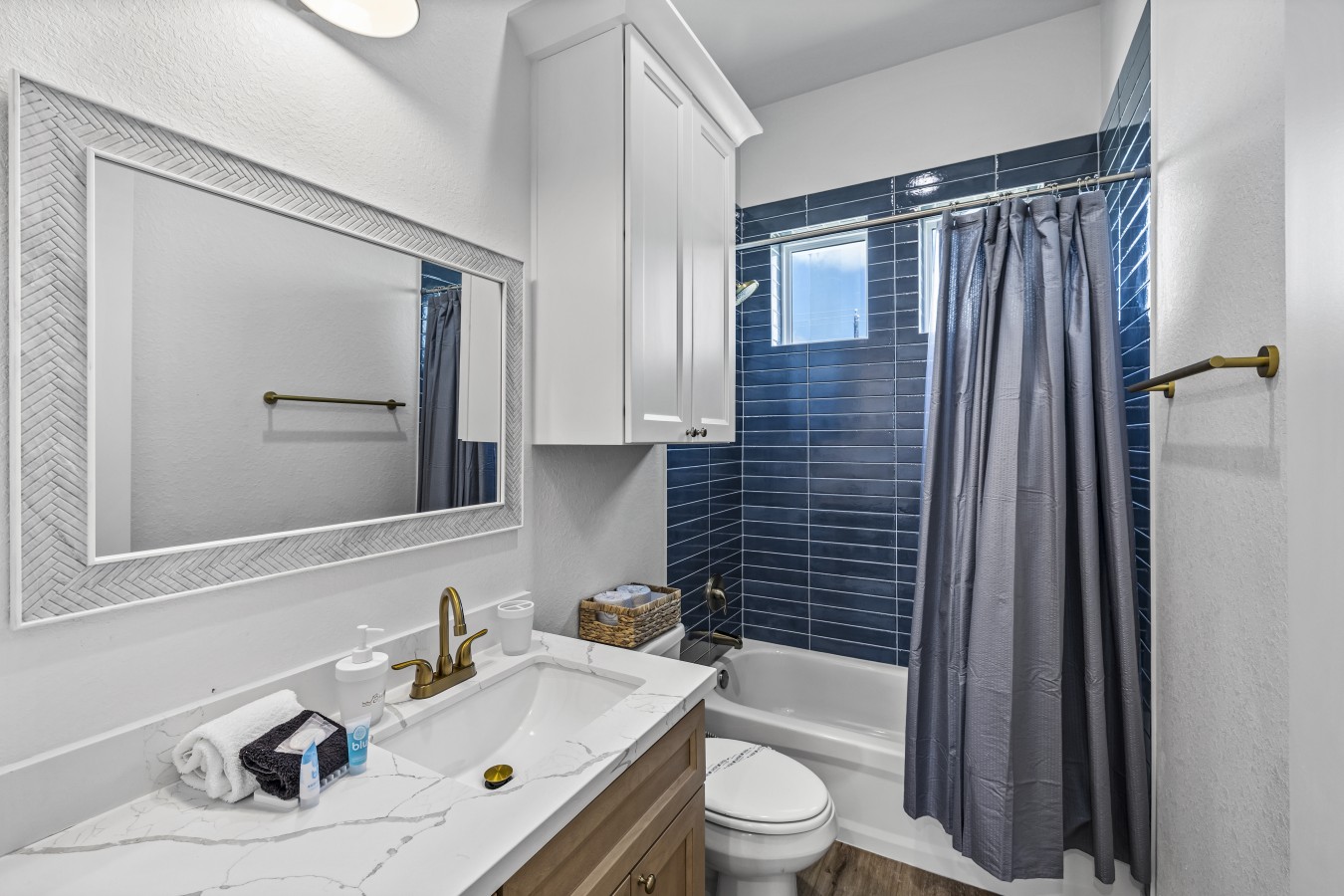 Clean, fresh & ready to welcome you in