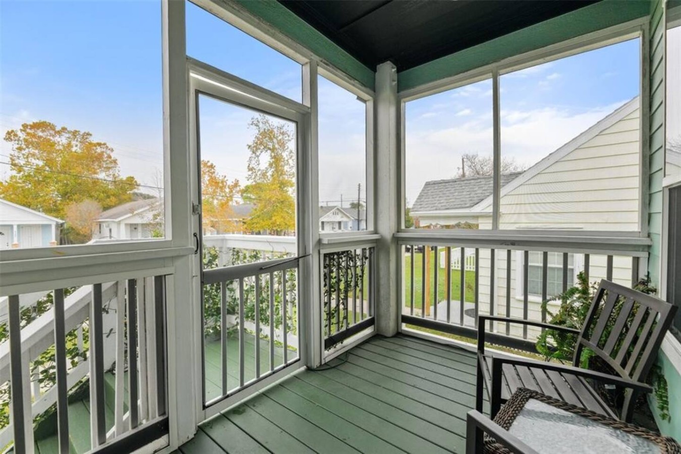 Book today and come relax on the charming porch