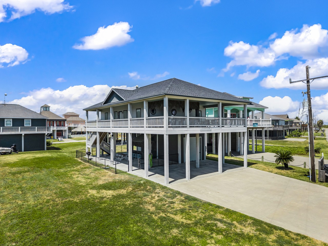 Grill, gather & relax in the shaded downstairs retreat