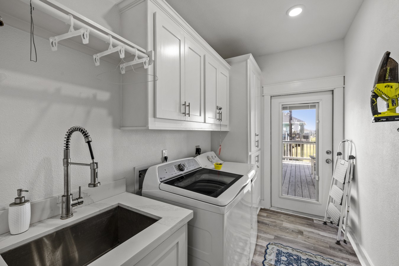 Pack light & enjoy convenient in-house laundry