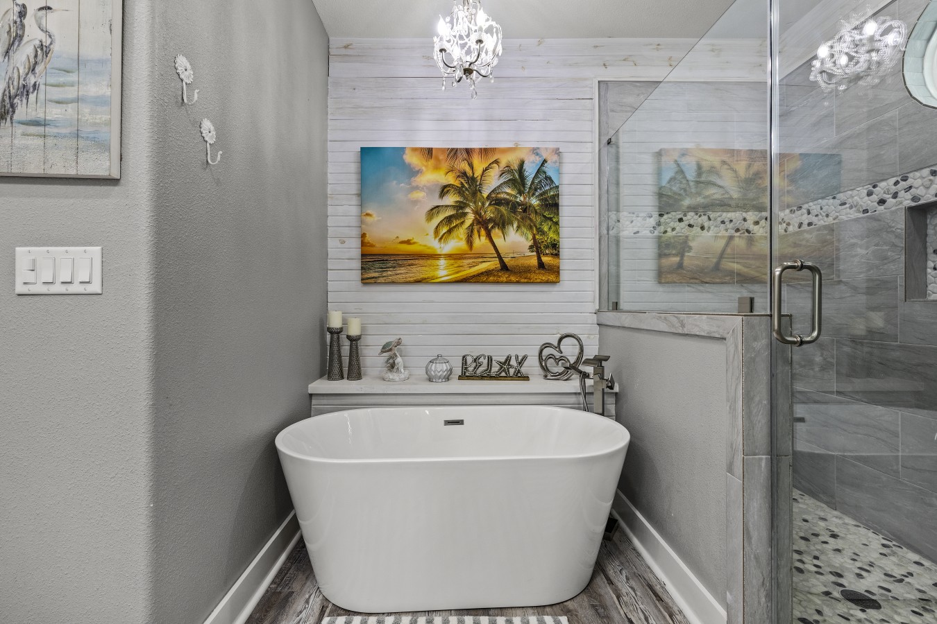 A luxurious bathroom ready for you to enjoy