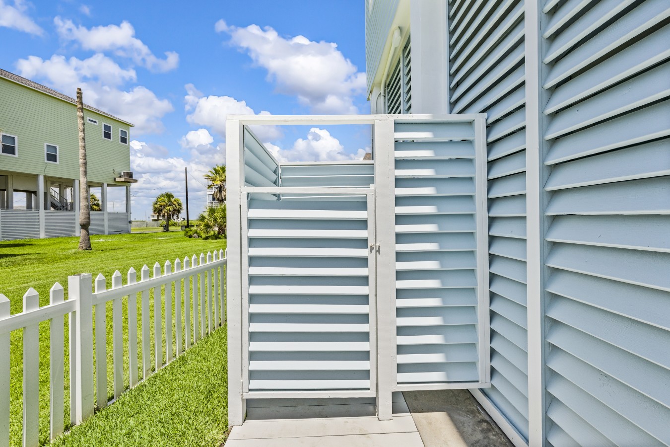 Rinse off the sand & sun in this private outdoor shower