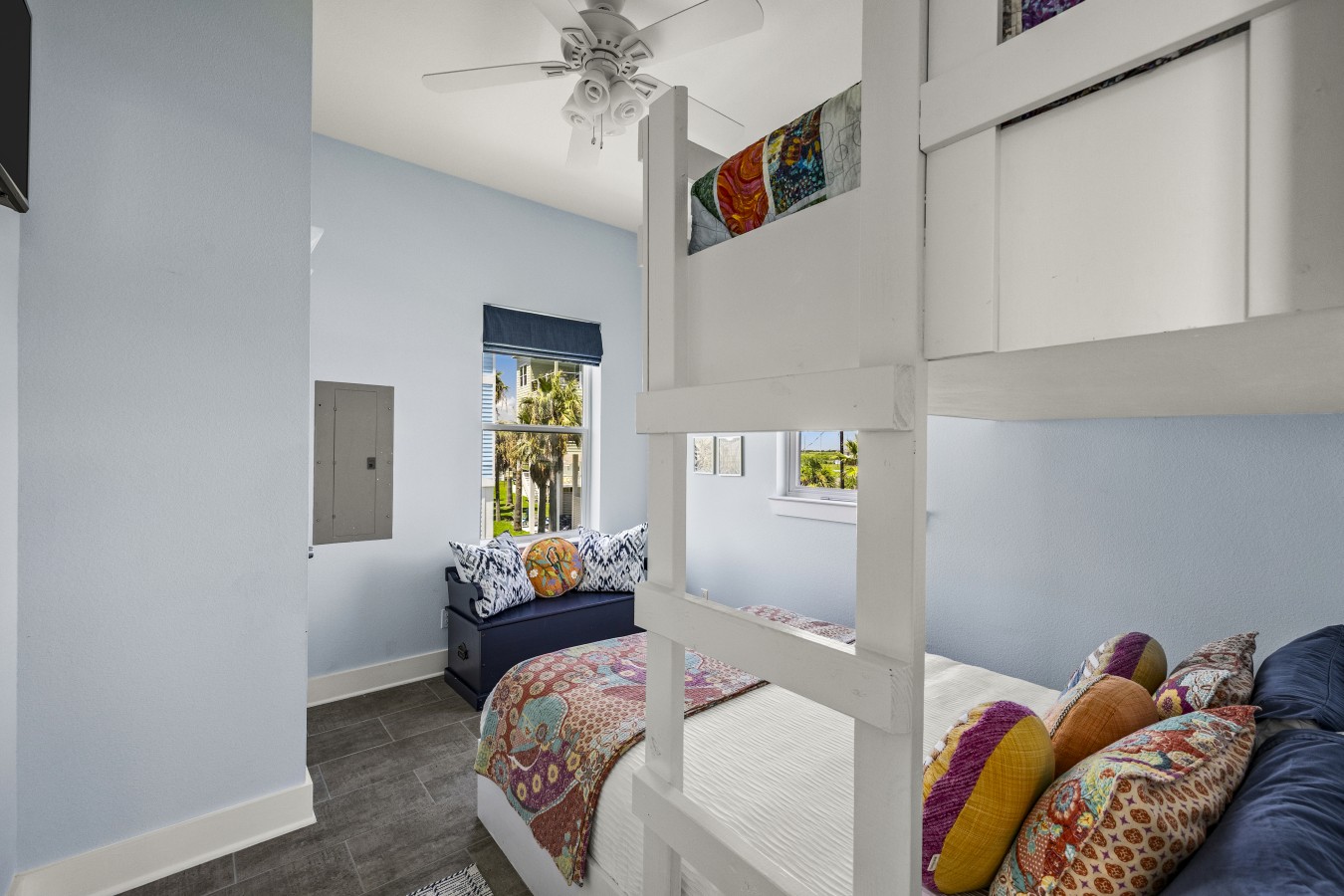 This bedroom has a twin over twin bunk bed