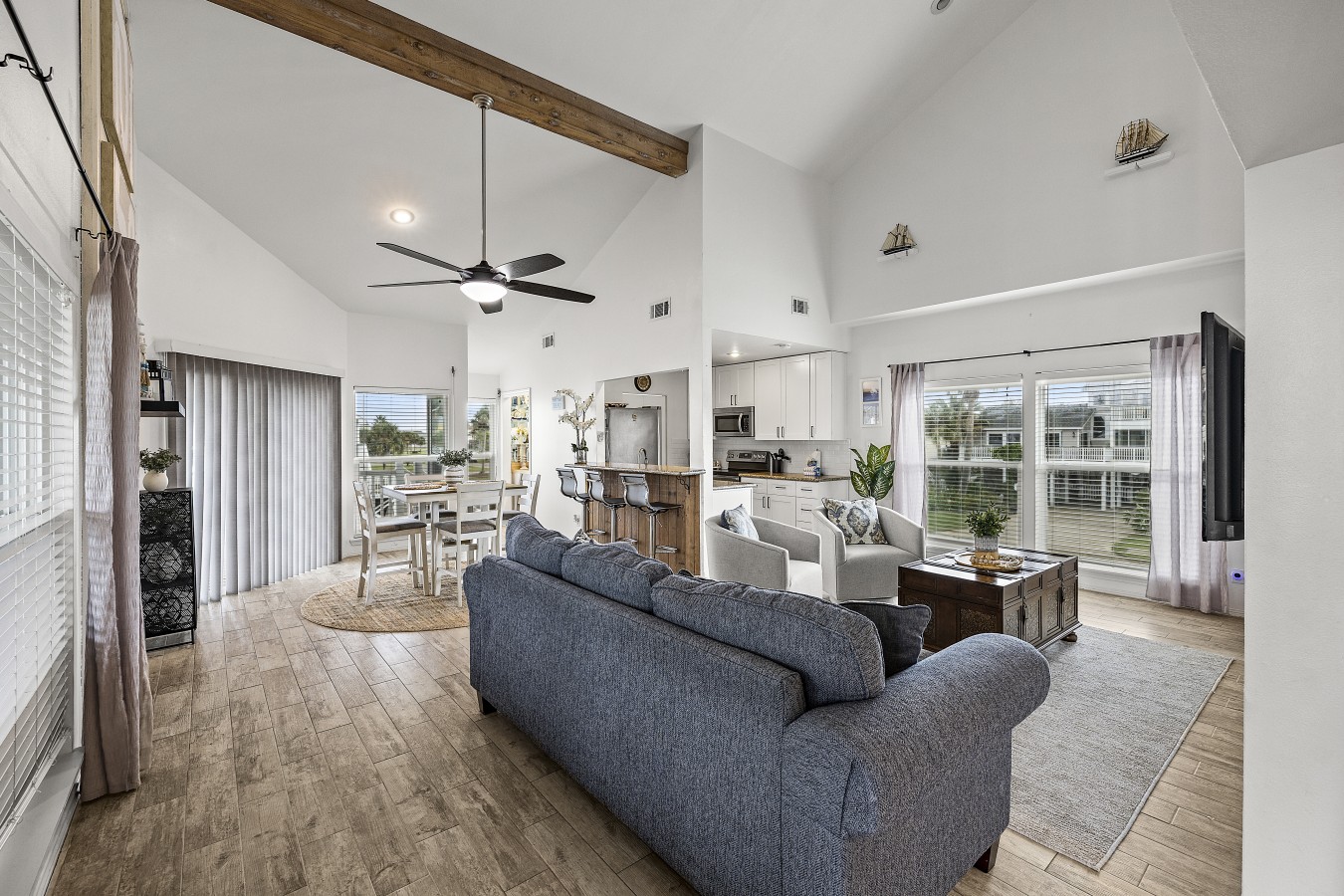 Share laughter & conversation in this inviting space