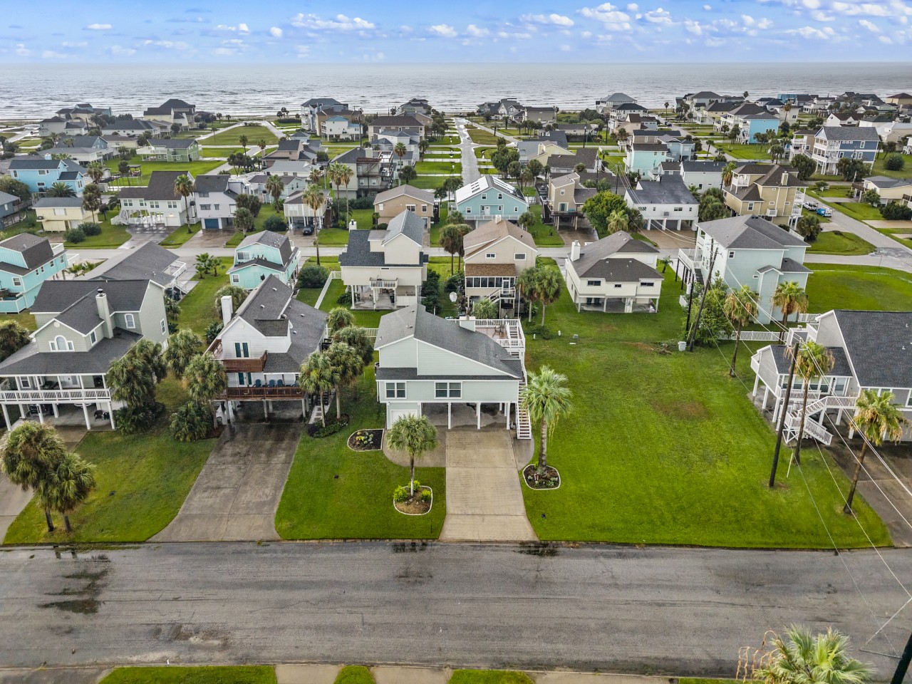 Nestled in a quiet neighborhood. Live like a local!