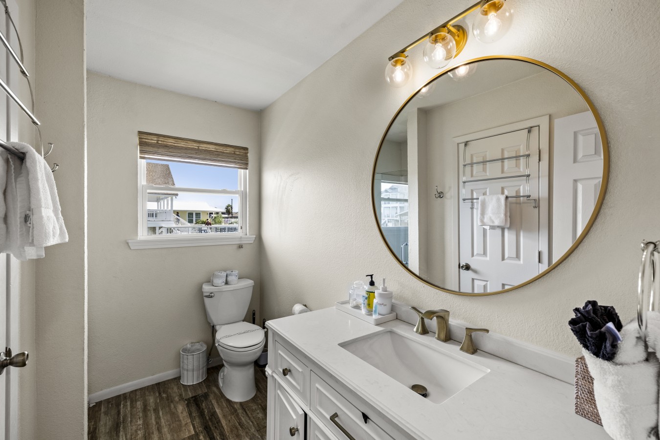 A luxurious bathroom ready for you to enjoy