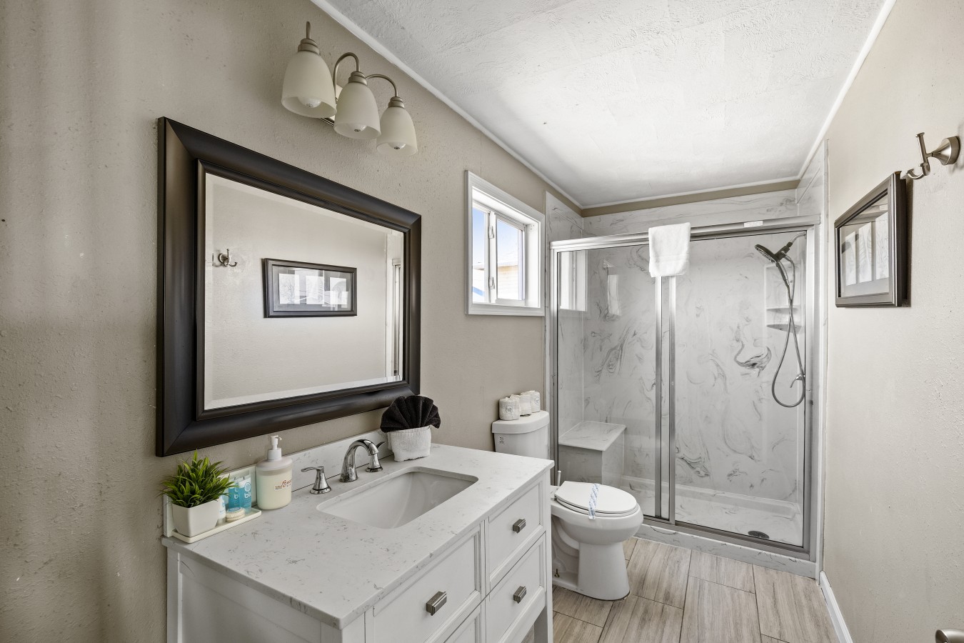 A luxurious bathroom ready for you to enjoy