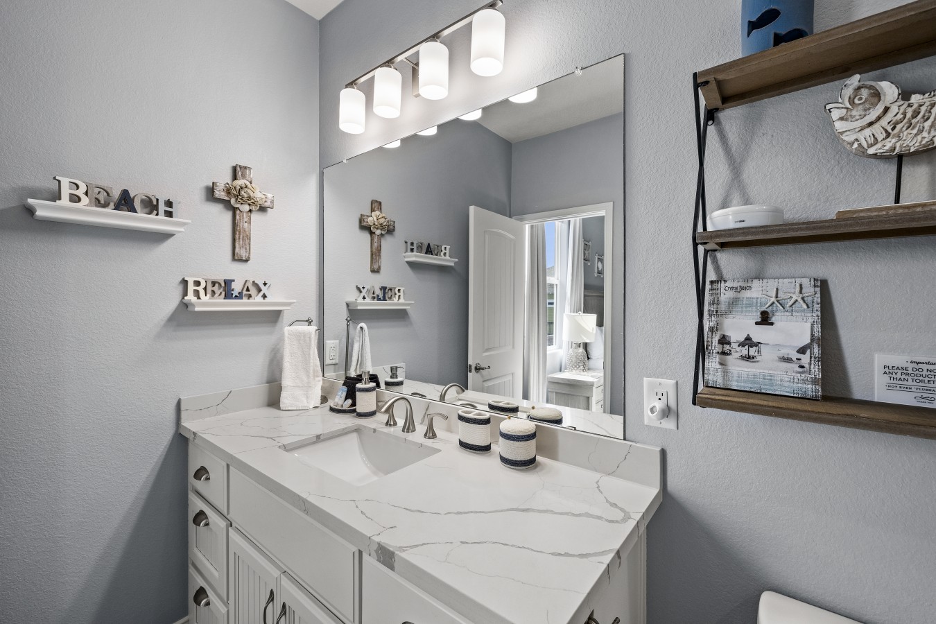 A luxurious bathroom ready for you to enjoy