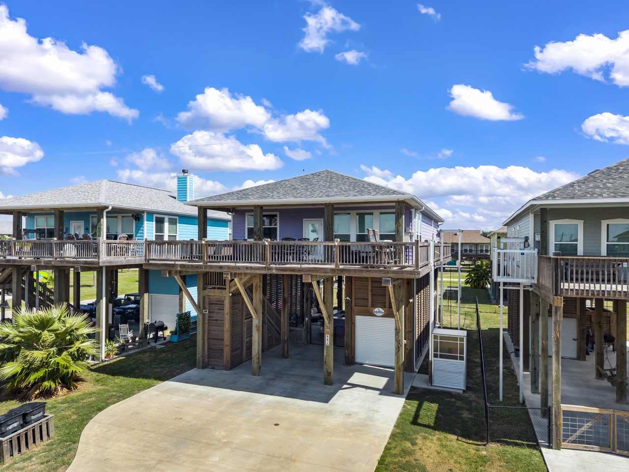 A wraparound deck made for soaking up the sun