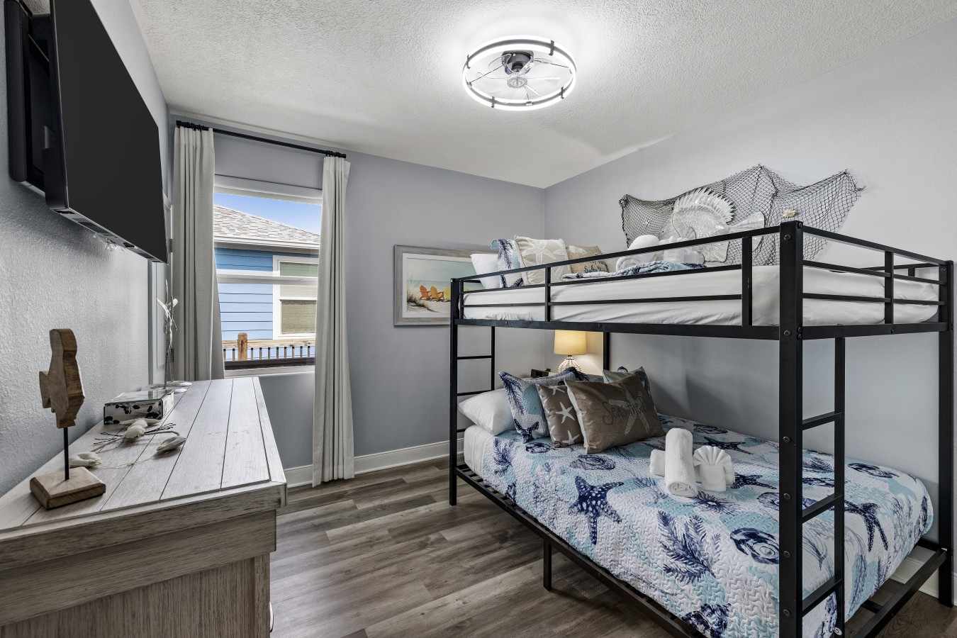 This bedroom has a twin over twin bunk bed