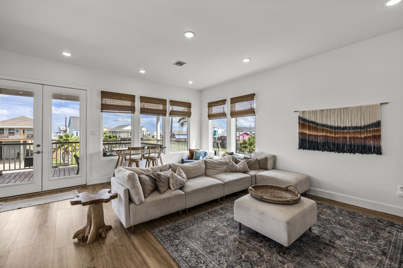 Space to relax and unwind in this cozy retreat