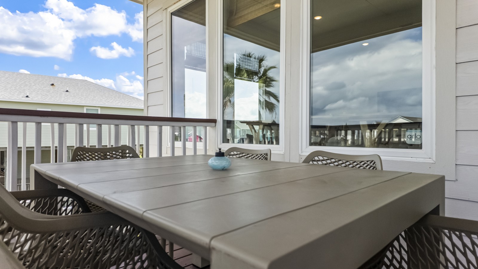 Unwind and dine al fresco on the covered porch
