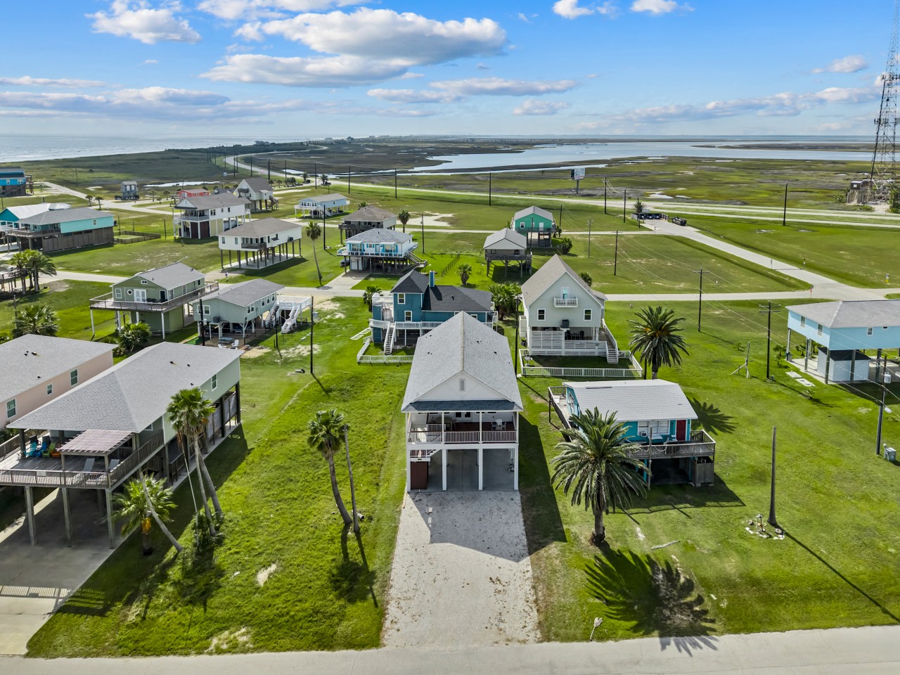 Palm-lined streets & coastal views all around