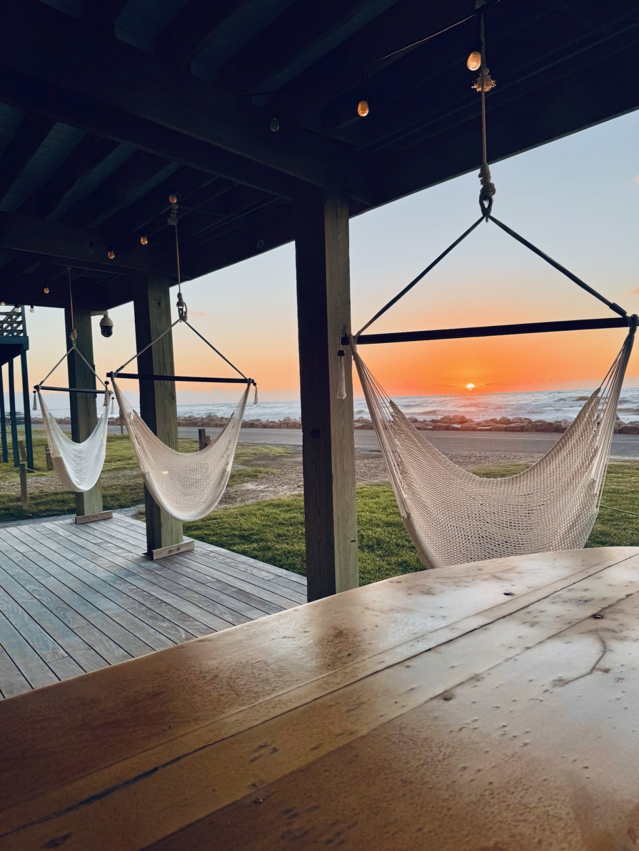 Morning coffee or sunset cocktails, the choice is yours