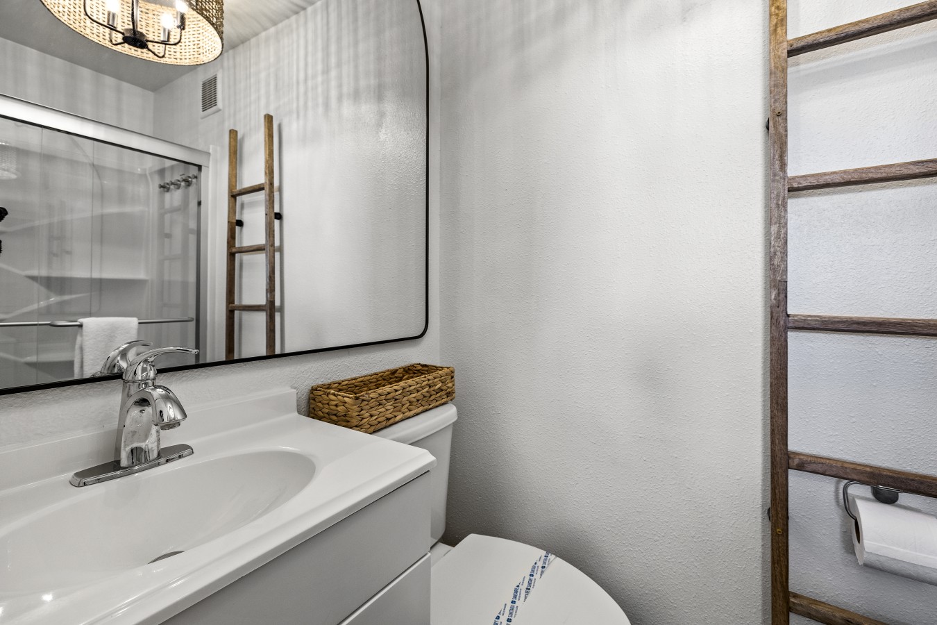 Freshen up before an evening out on the town