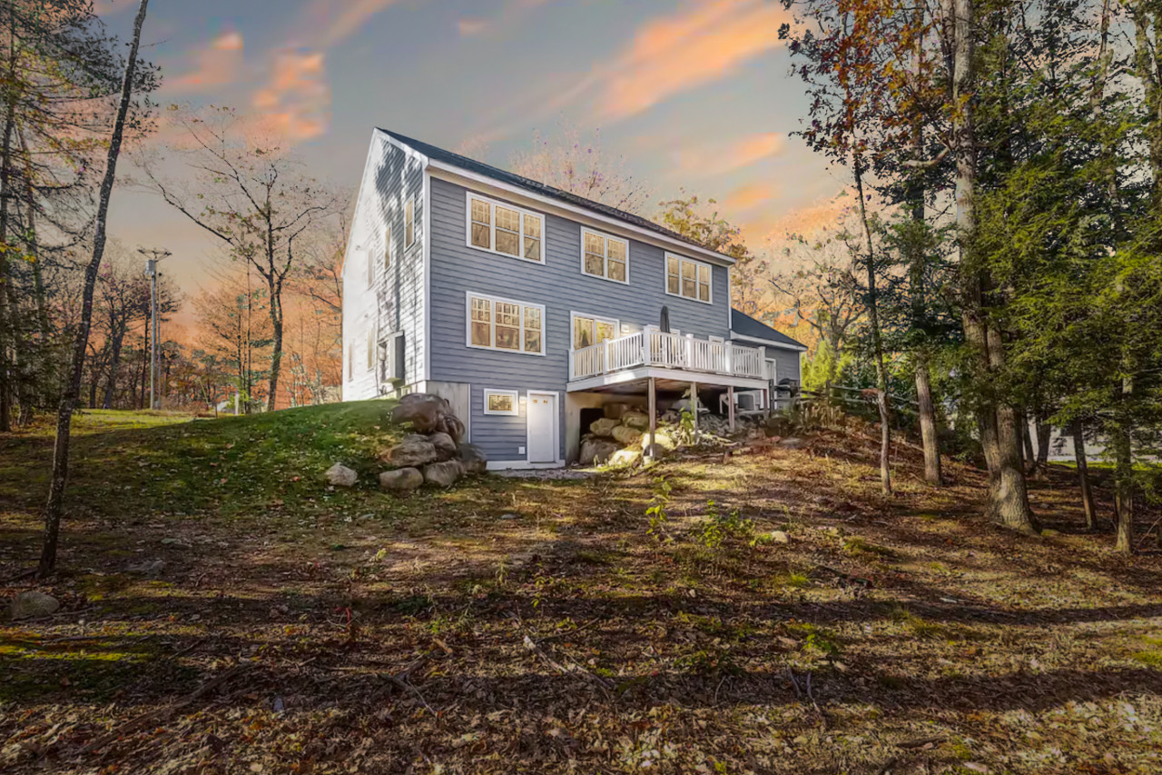 Modern Kitchen And Cozy Fireplace - Gorgeous Spacious Haven - North Conway