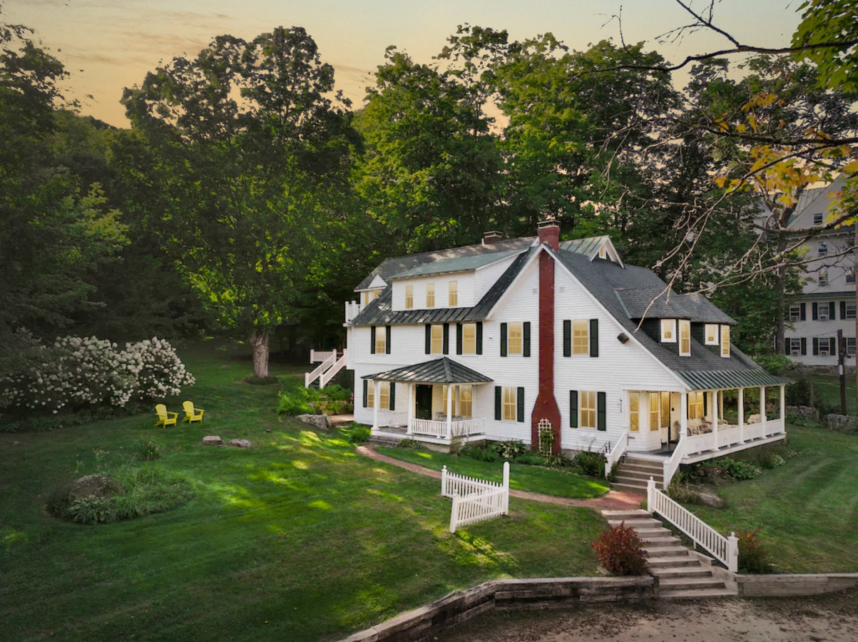 Private Hot Tub And Expansive Outdoor Space - Stunning Historic Getaway - New Hampshire (State)