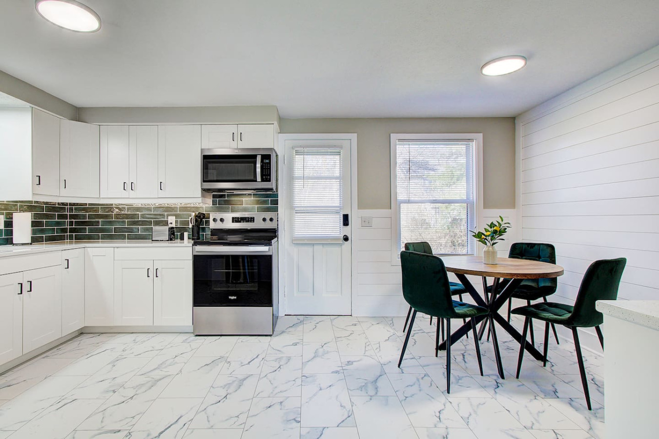 Updated 2 Bedroom | CAK Airport